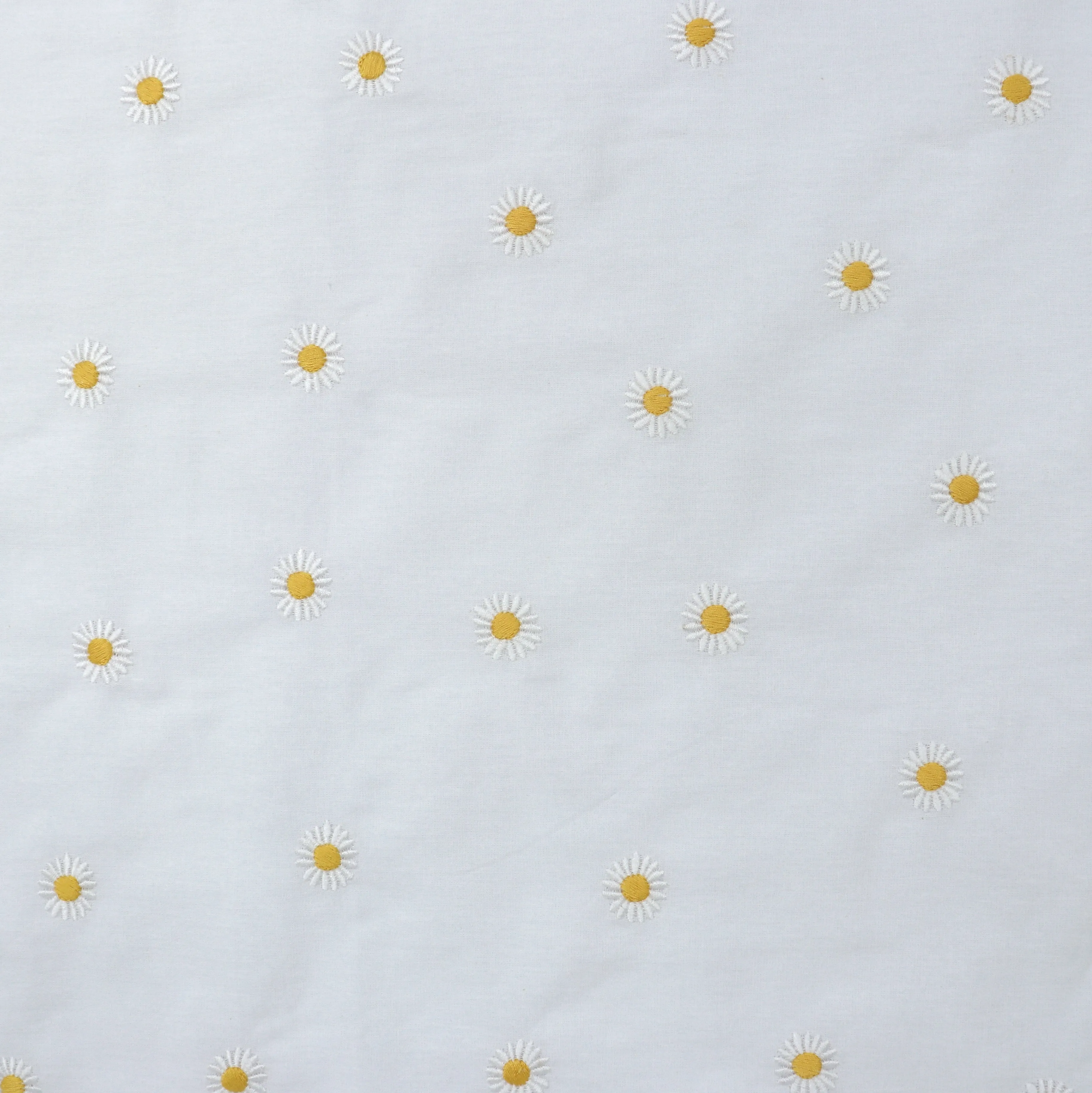 Cotton Poplin - Embroidered Daisies