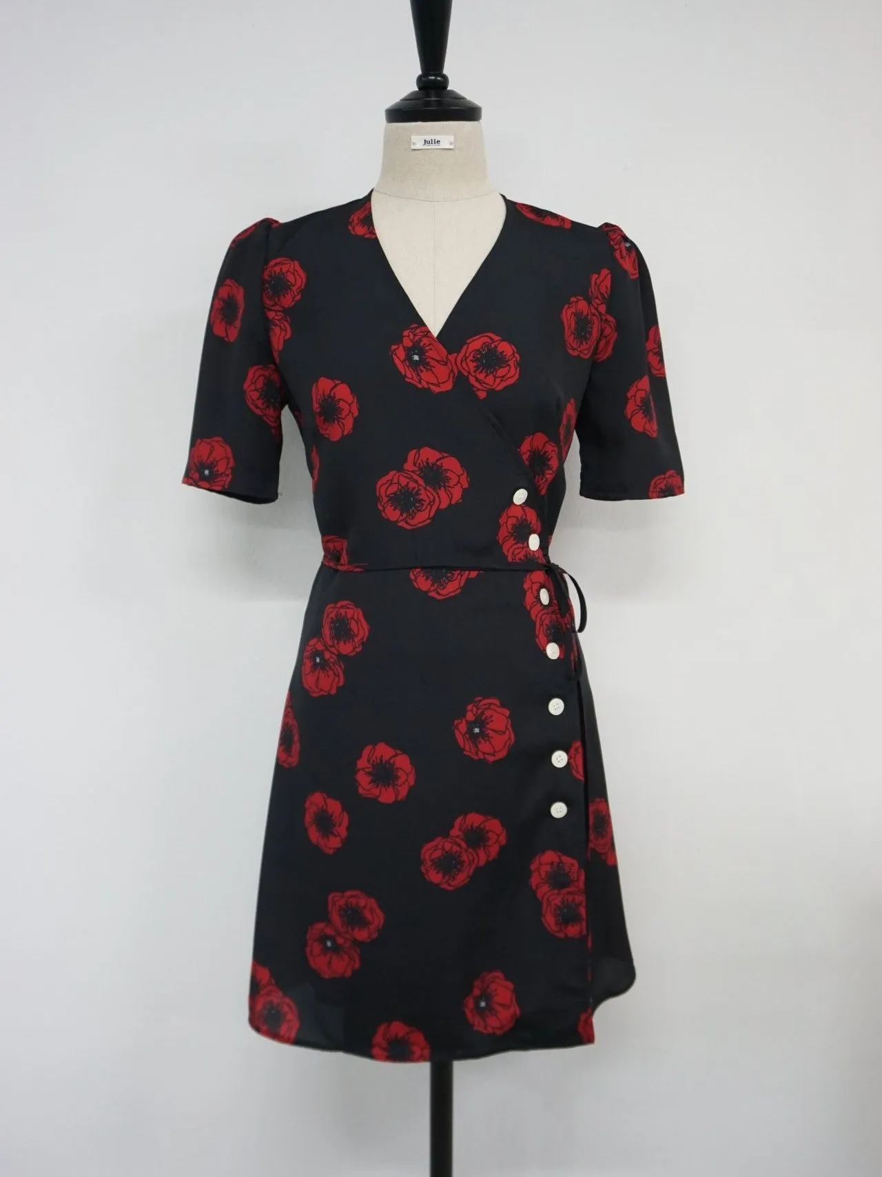 SHORT SLEEVE GAVIN WRAP DRESS