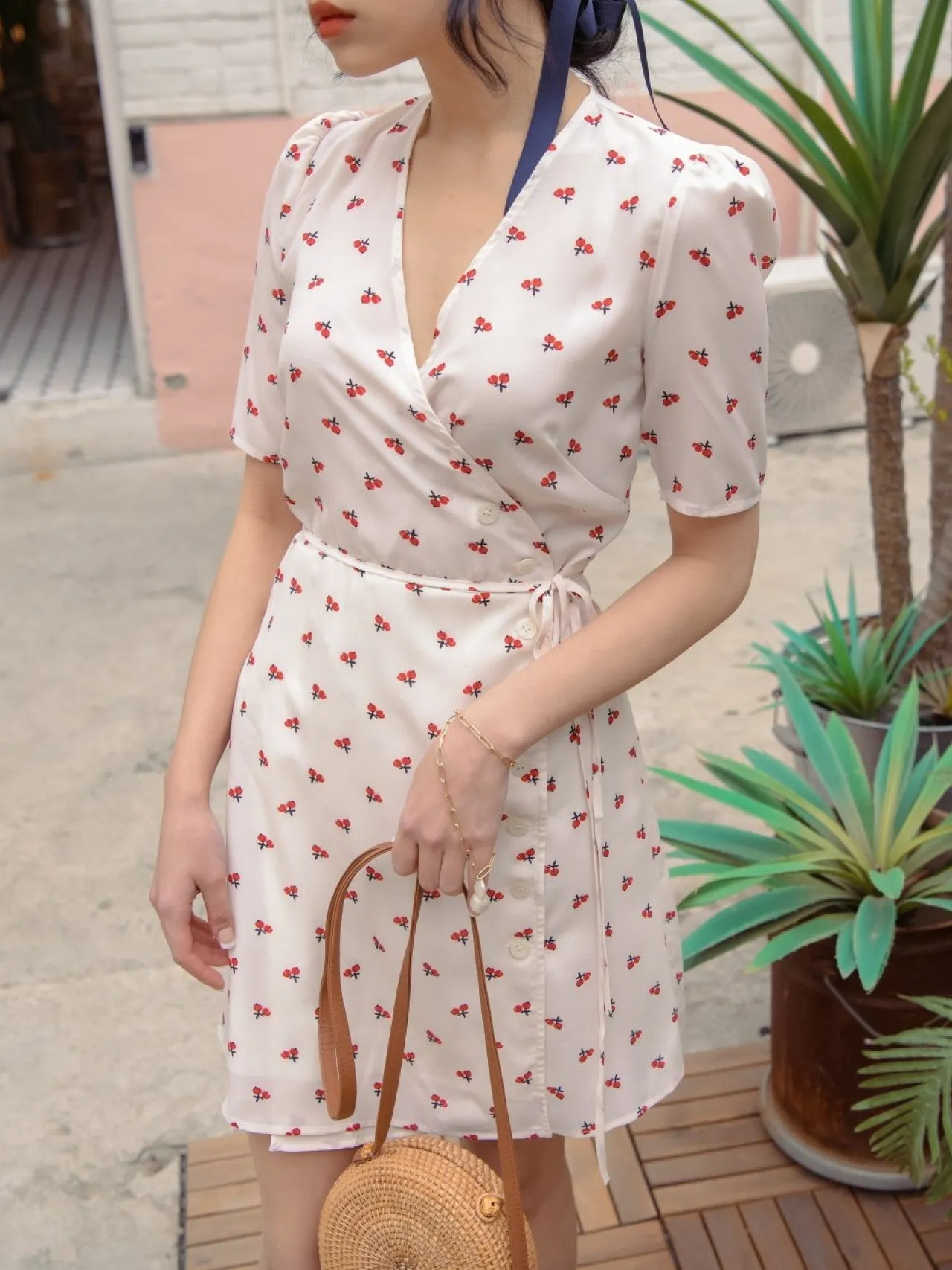 SHORT SLEEVE GAVIN WRAP DRESS