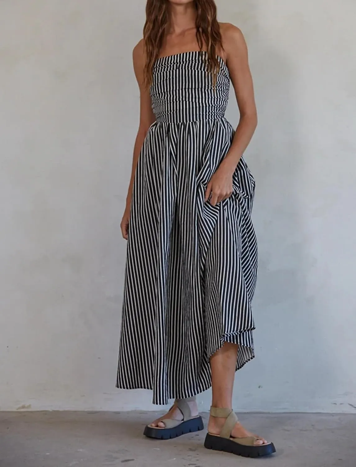 Women Striped Strapless Sleeveless Flowy Summer Casual Tube Maxi Long Dress with Pockets